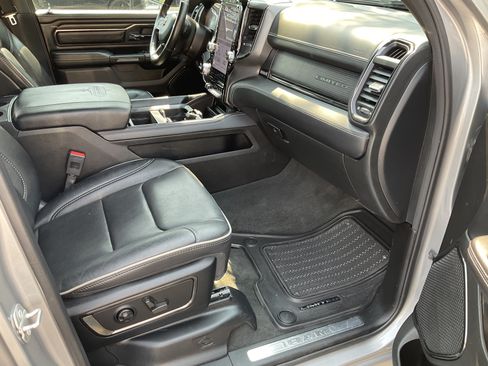 Used 2022 RAM 1500 Limited w/ Body-Colour Bumper Group AWD/4WD image 23