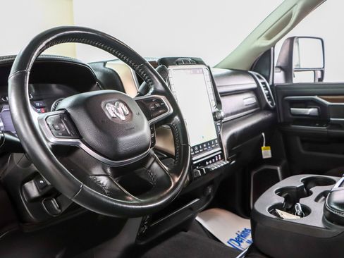 Used 2023 RAM 2500 Laramie AWD/4WD image 23