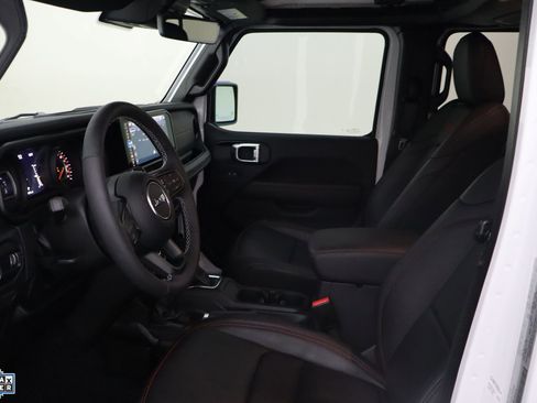 Used 2025 Jeep Gladiator Rubicon image 23