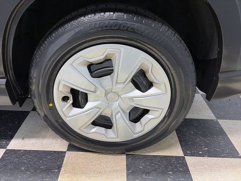 Used 2023 Subaru Forester image 8
