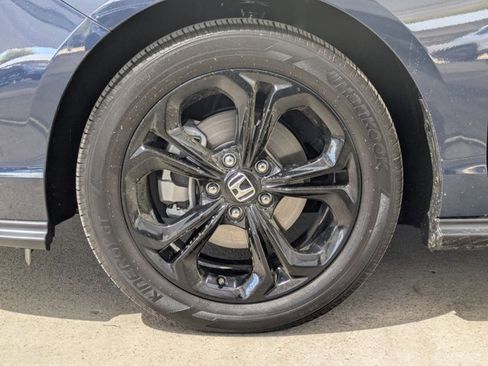 Certified 2025 Honda Accord SE image 23