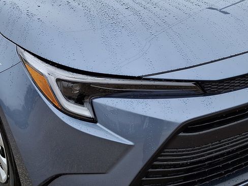 Certified 2026 Toyota Corolla LE image 9