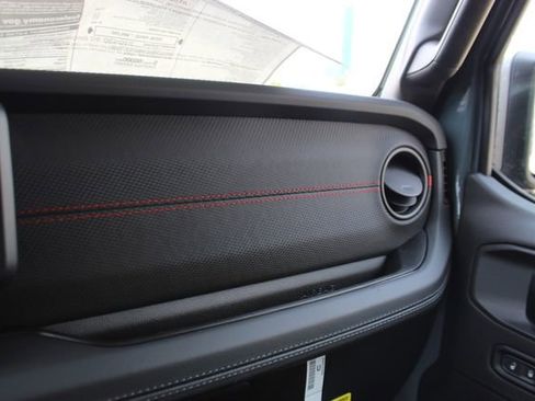 New 2026 Jeep Gladiator Rubicon image 24