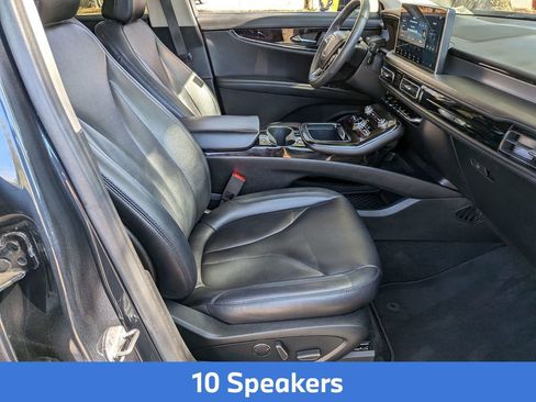 Used 2022 Lincoln Nautilus Standard w/ Premium Package image 20