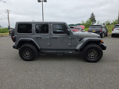 Used 2022 Jeep Wrangler Unlimited Rubicon 392 w/ Xtreme Recon 35" Tire Package AWD/4WD image 7