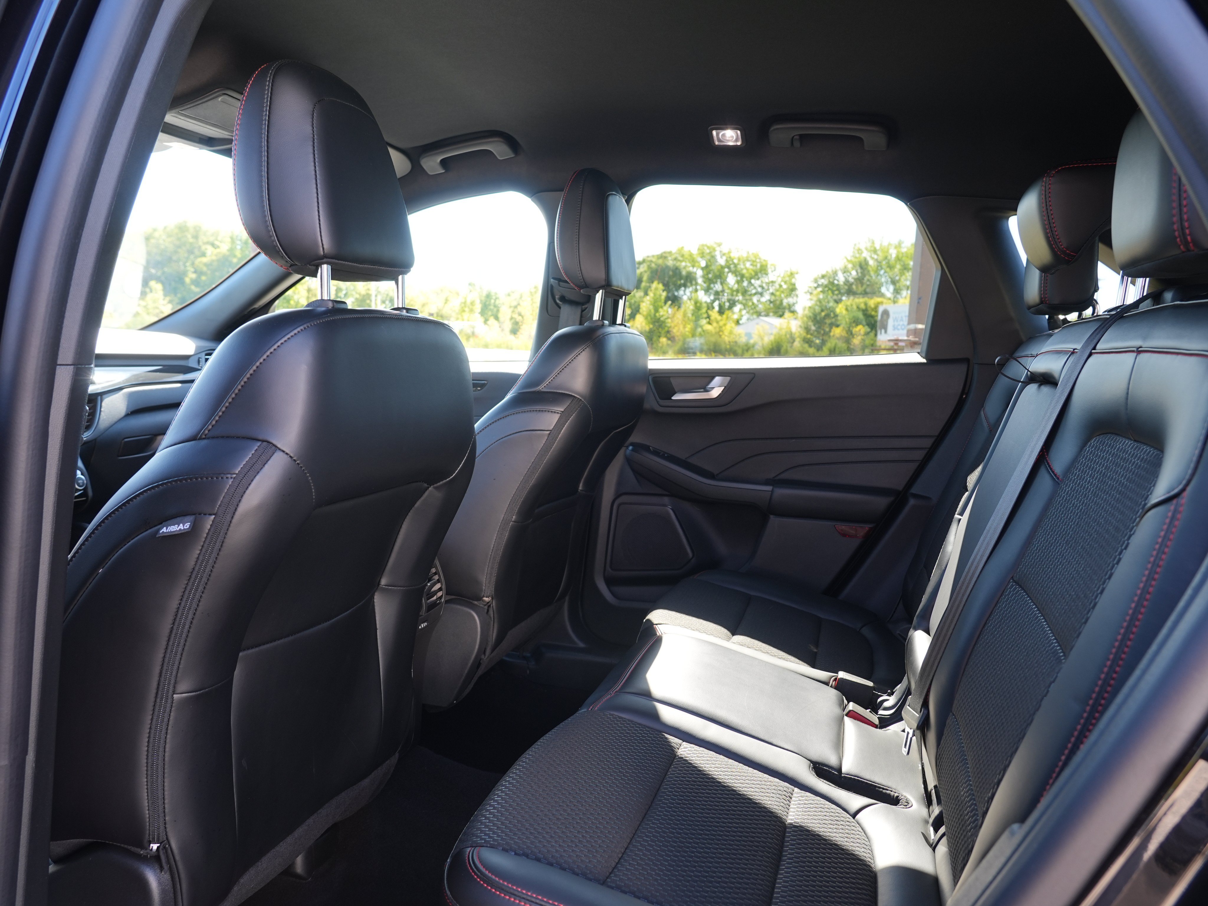 Used 2024 Ford Escape ST-Line w/ Tech Pack #1 AWD/4WD image 20