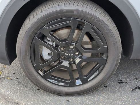 Certified 2024 Kia Telluride EX X-Line AWD/4WD image 11