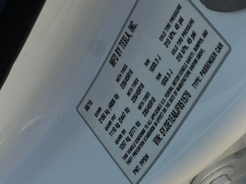 Used 2018 Tesla Model 3 Long Range image 35