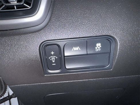 Used 2023 Kia Sorento S w/ Panoramic Sunroof Package image 20