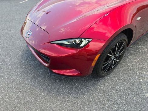 New 2026 MAZDA MX-5 Miata Grand Touring RWD image 9