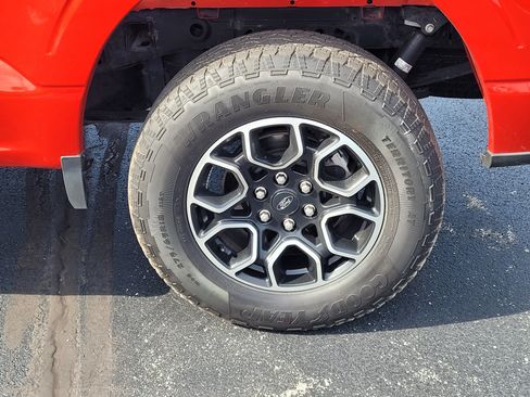 Used 2023 Ford F150 XLT w/ Equipment Group 302A High AWD/4WD image 10