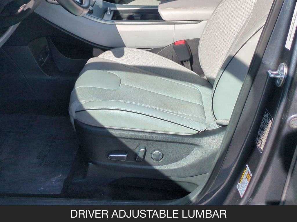 Used 2025 Hyundai Palisade SEL FWD image 15