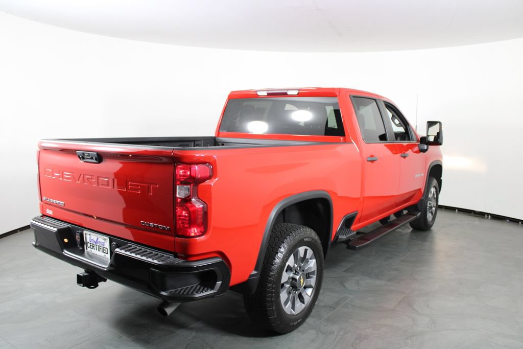 Used 2024 Chevrolet Silverado 2500 Custom w/ Custom Convenience Package AWD/4WD image 3