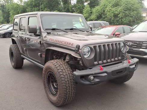 Used 2018 Jeep Wrangler Unlimited Rubicon AWD/4WD image 3