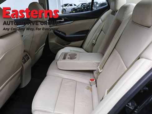 Used 2022 Nissan Maxima SV FWD image 22