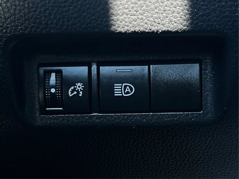 Used 2020 Toyota RAV4 LE w/ All Weather Liner Package AWD/4WD image 24