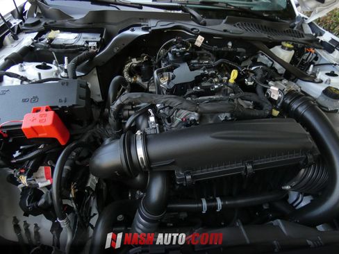 Used 2024 Ford Mustang Convertible RWD image 73