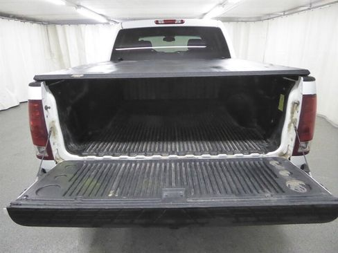 Used 2013 GMC Sierra 1500 SLE image 32