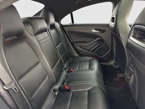 Used 2018 Mercedes-Benz CLA 250 image 44