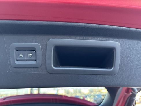 Used 2023 MAZDA CX-50 2.5 S w/ Cargo Package image 34