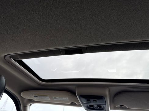 Used 2009 Mercury Mountaineer Premier image 12