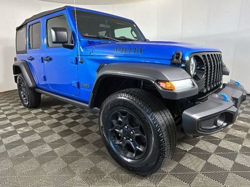 Used 2023 Jeep Wrangler Unlimited w/ Cold Weather Group AWD/4WD image 2