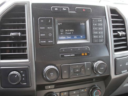 Used 2018 Ford F450 XL w/ Power Equipment Group AWD/4WD image 15