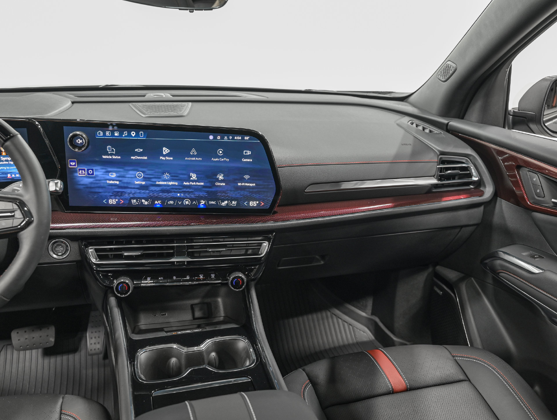 Used 2026 Chevrolet Traverse RS FWD image 31