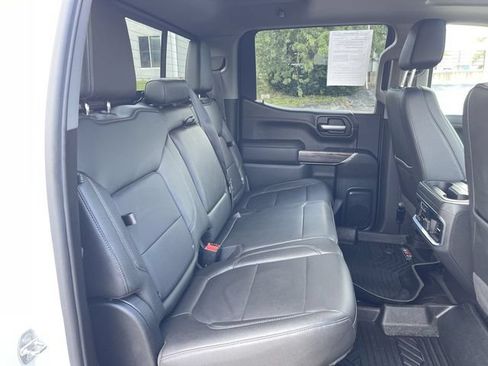 Used 2021 Chevrolet Silverado 1500 LTZ w/ LTZ Premium Package AWD/4WD image 15