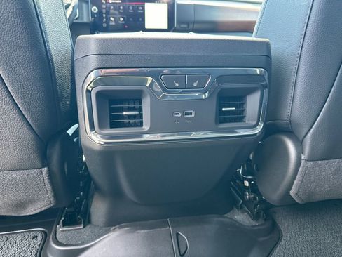 New 2026 GMC Sierra 1500 Denali AWD/4WD image 23