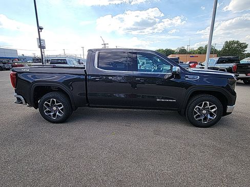 New 2026 GMC Sierra 1500 SLE AWD/4WD image 11