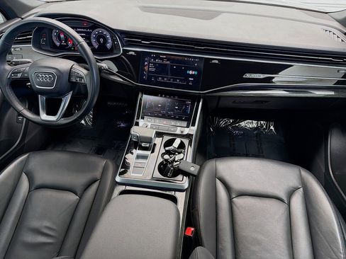 Used 2021 Audi Q7 3.0T Premium w/ Convenience Package image 12