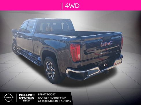 Used 2023 GMC Sierra 1500 SLT image 4
