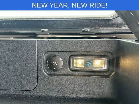 Used 2025 Ford Bronco Outer Banks image 40