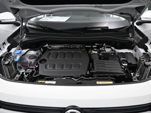 New 2026 Volkswagen Tiguan SE AWD/4WD image 15