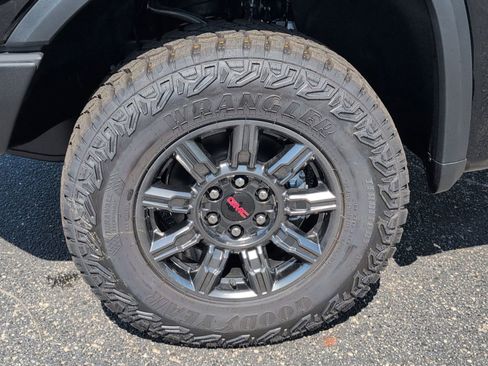 New 2026 GMC Sierra 1500 AT4X image 11