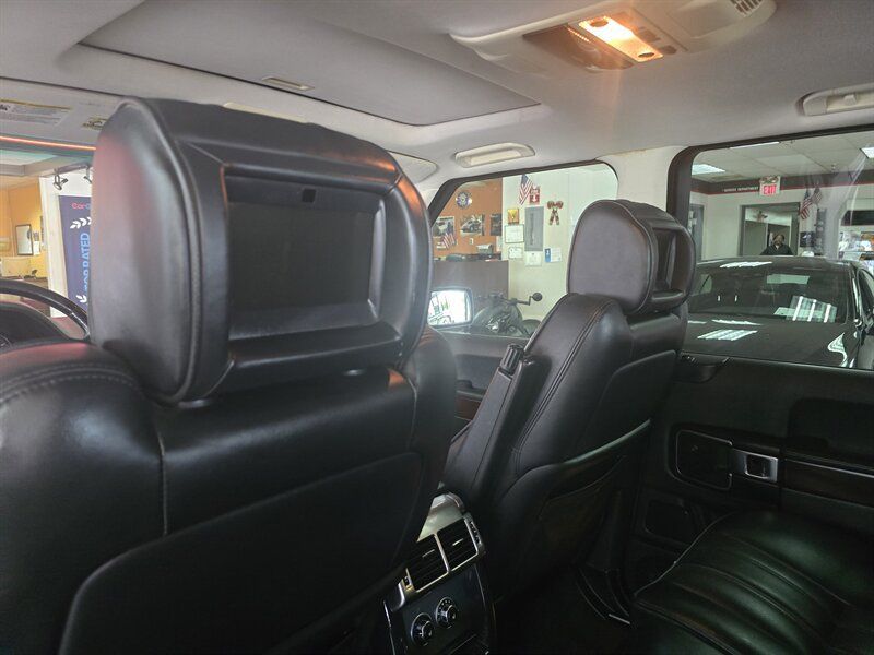 Used 2007 Land Rover Range Rover HSE AWD/4WD image 12