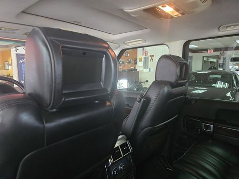 Used 2007 Land Rover Range Rover HSE image 12