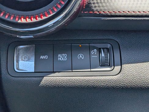 Used 2025 Chevrolet Equinox RS w/ Safety and Technology Package image 23