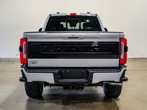 Used 2026 Ford F250 Platinum image 31