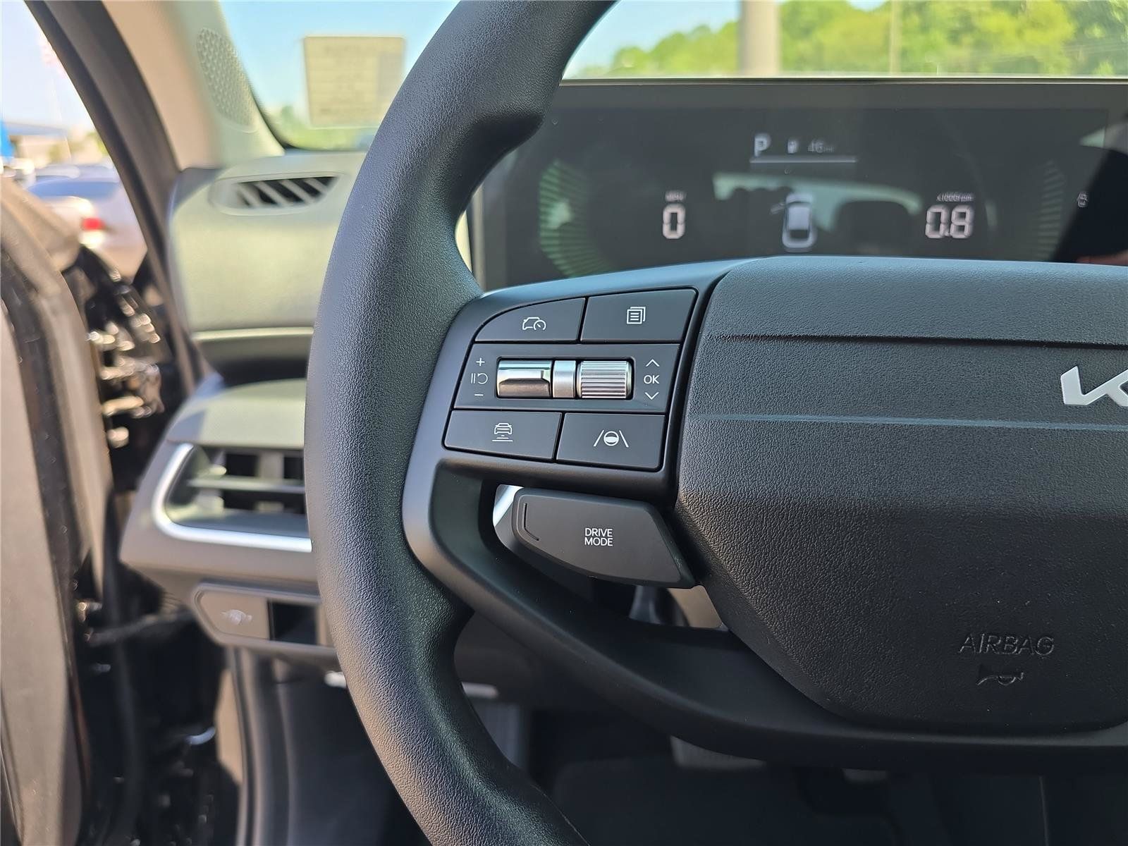 Used 2025 Kia K4 FWD image 33