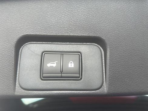 New 2026 Nissan Rogue SV AWD/4WD image 18