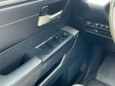 Used 2022 Toyota Tundra SR5 AWD/4WD image 19