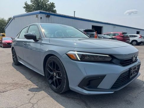 Used 2024 Honda Civic Sport image 8