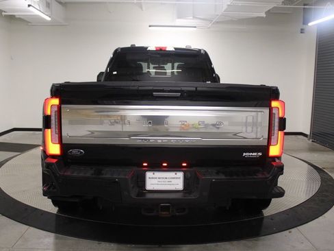 Used 2024 Ford F350 Limited w/ FX4 Off-Road Package AWD/4WD image 6