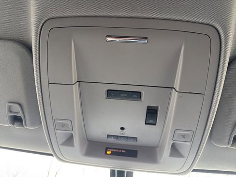 Used 2018 GMC Sierra 1500 SLT w/ SLT Premium Package image 18