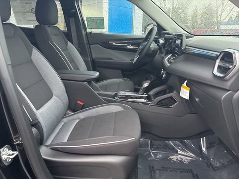 New 2026 Chevrolet TrailBlazer LT w/ Convenience Package image 38