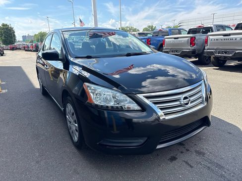 Used 2013 Nissan Sentra SV FWD image 4