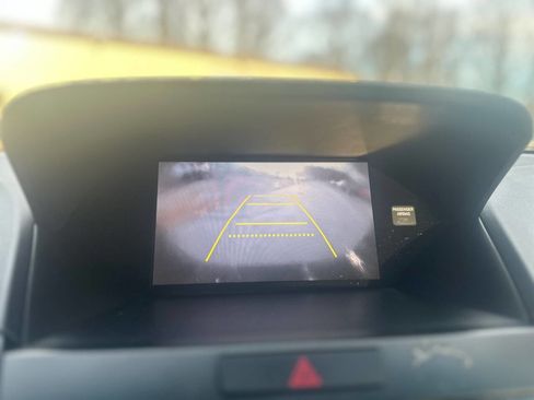 Used 2015 Acura RDX w/Tech AWD 4dr SUV w/Technolog image 16