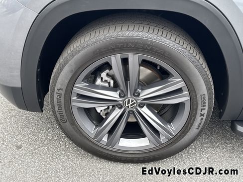 Used 2022 Volkswagen Atlas SE image 14